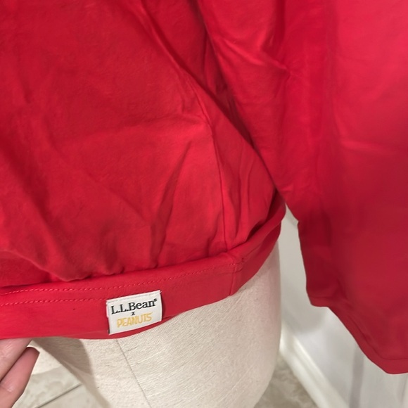 LL Bean peanuts snoopy long sleeve red t - Picture 3 of 5